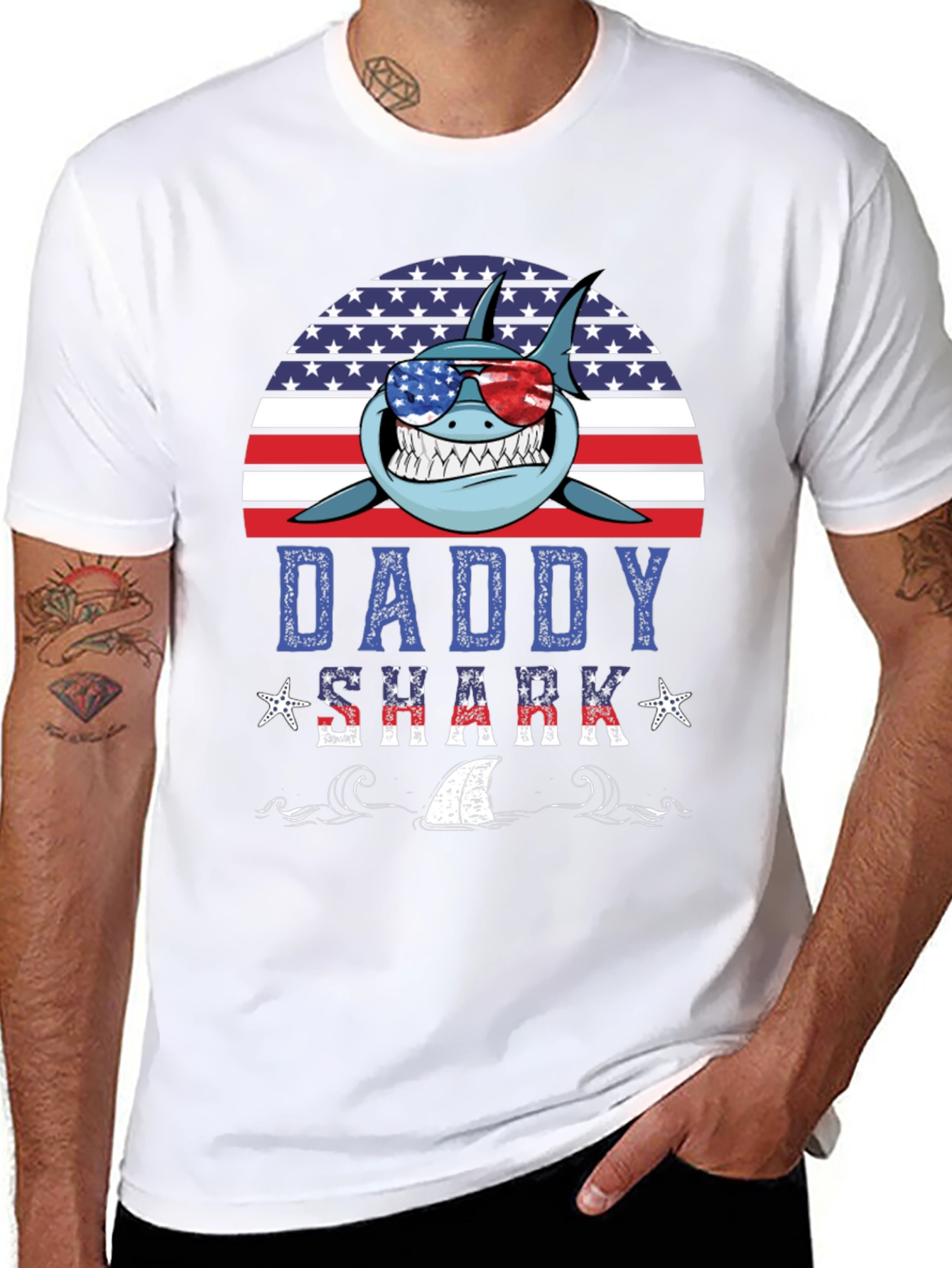 Daddy Shark USA T-Shirt - Patriotic Fathers Day Tee