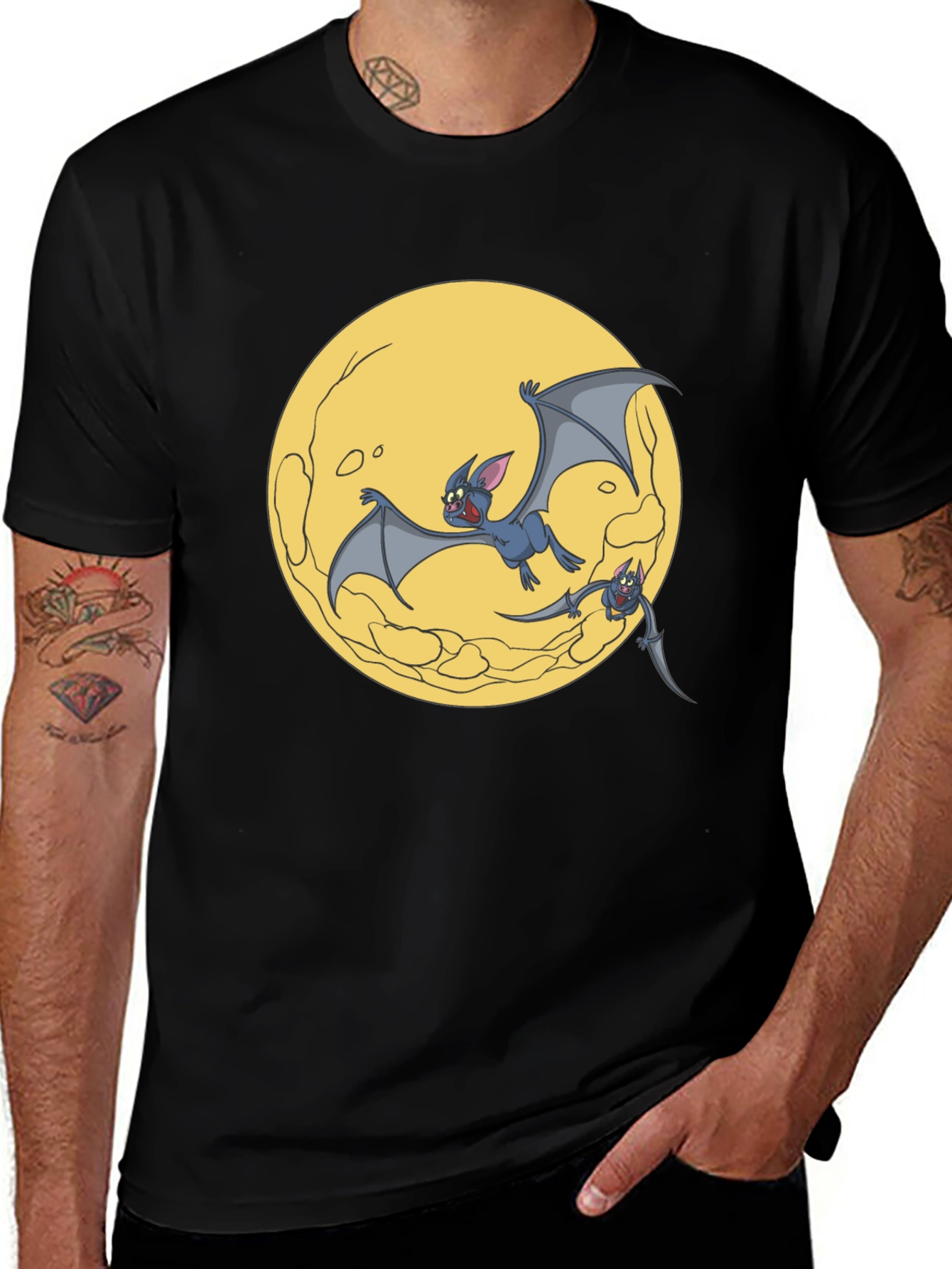 Cartoon Bat Moon Graphic T-Shirt - Black