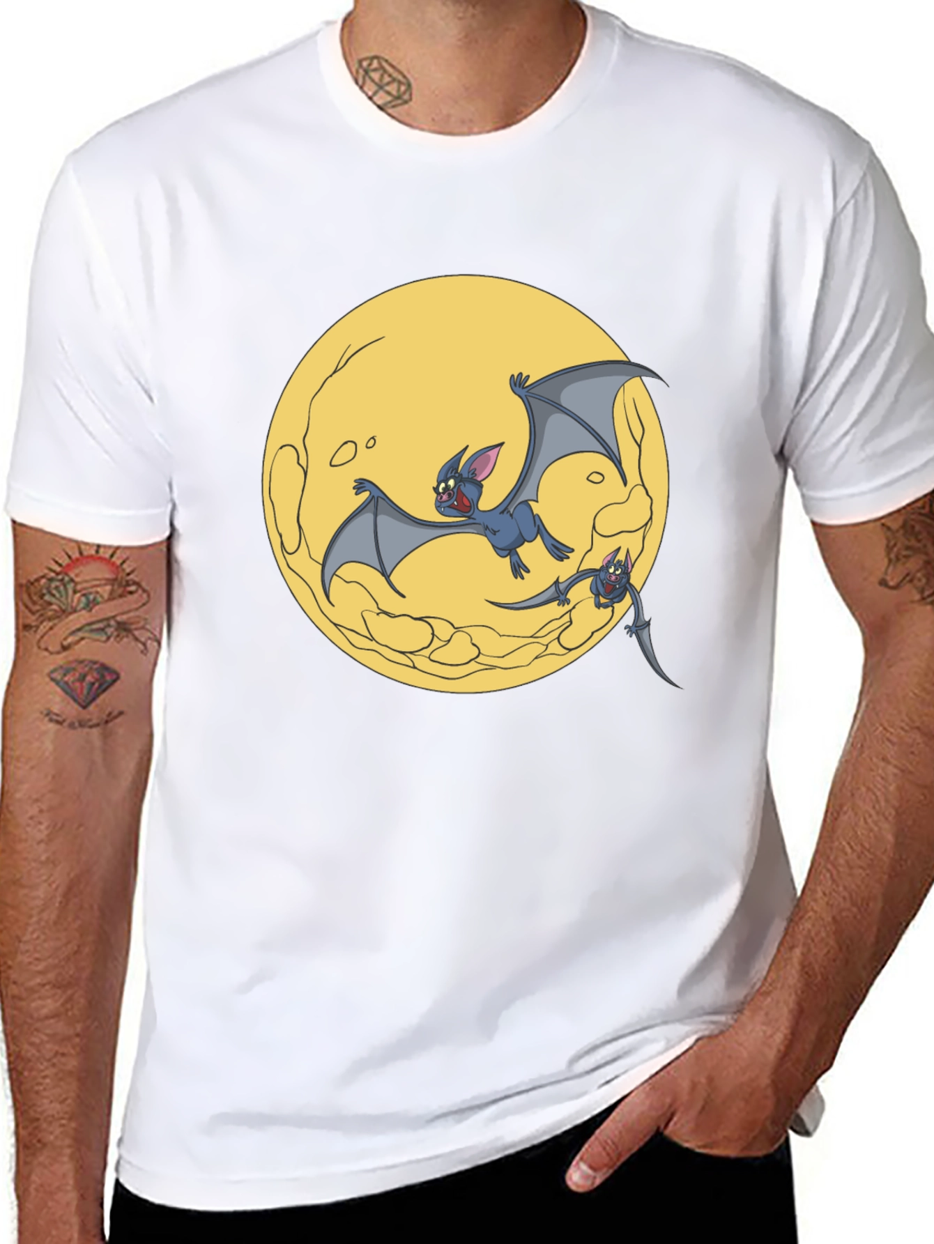 Cartoon Bat Moon Graphic T-Shirt - Black