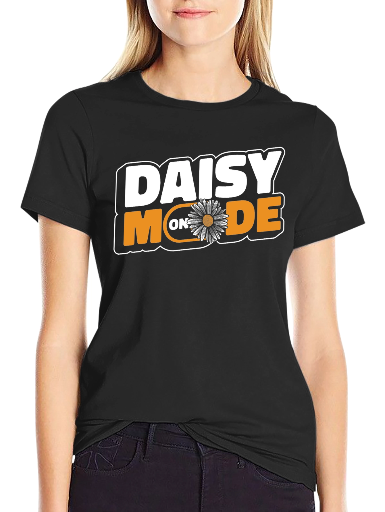 Daisy Mode Graphic Tee - Stylish Comfort