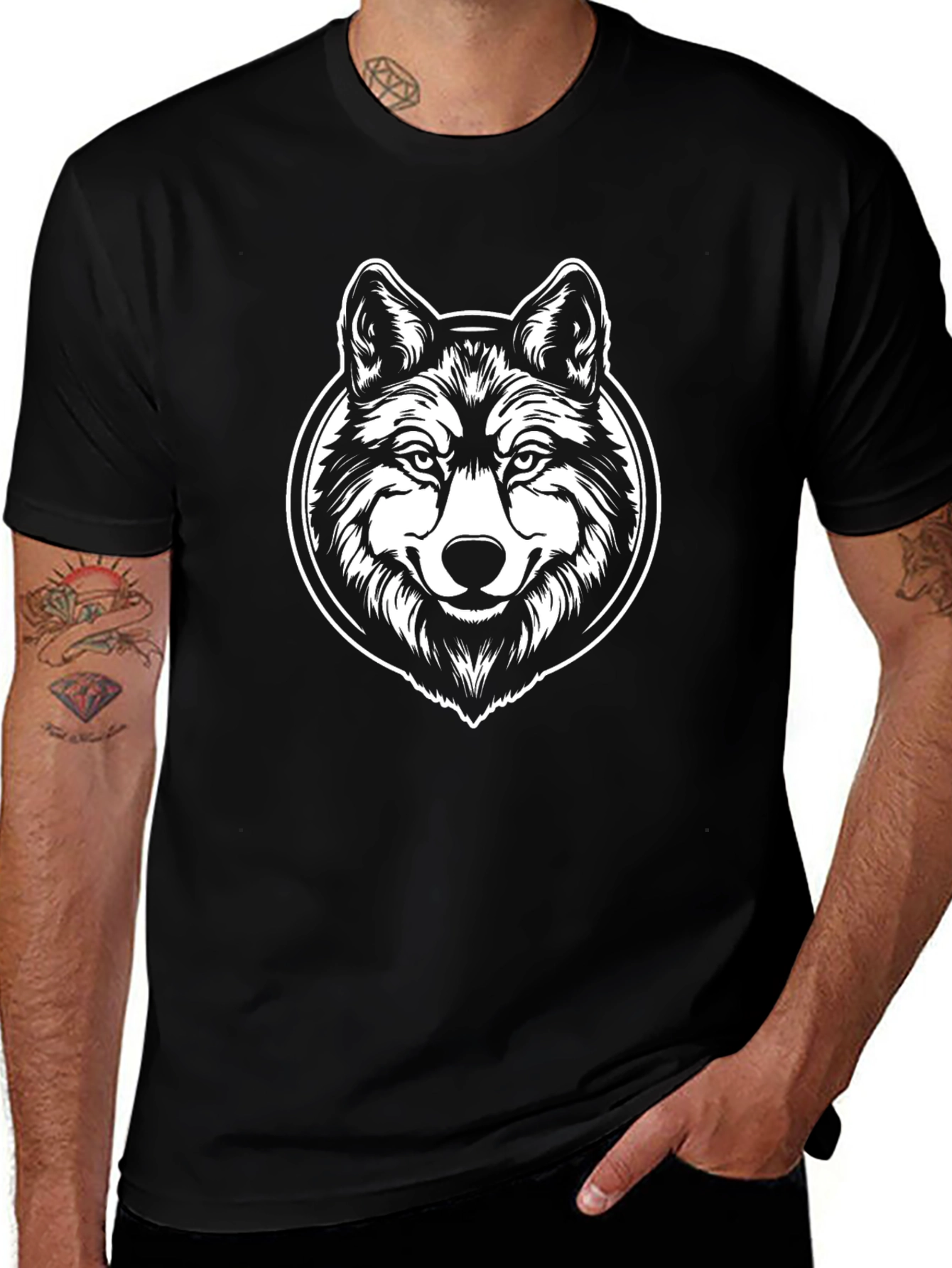 Wolf Graphic T-Shirt - Black Crew Neck Tee