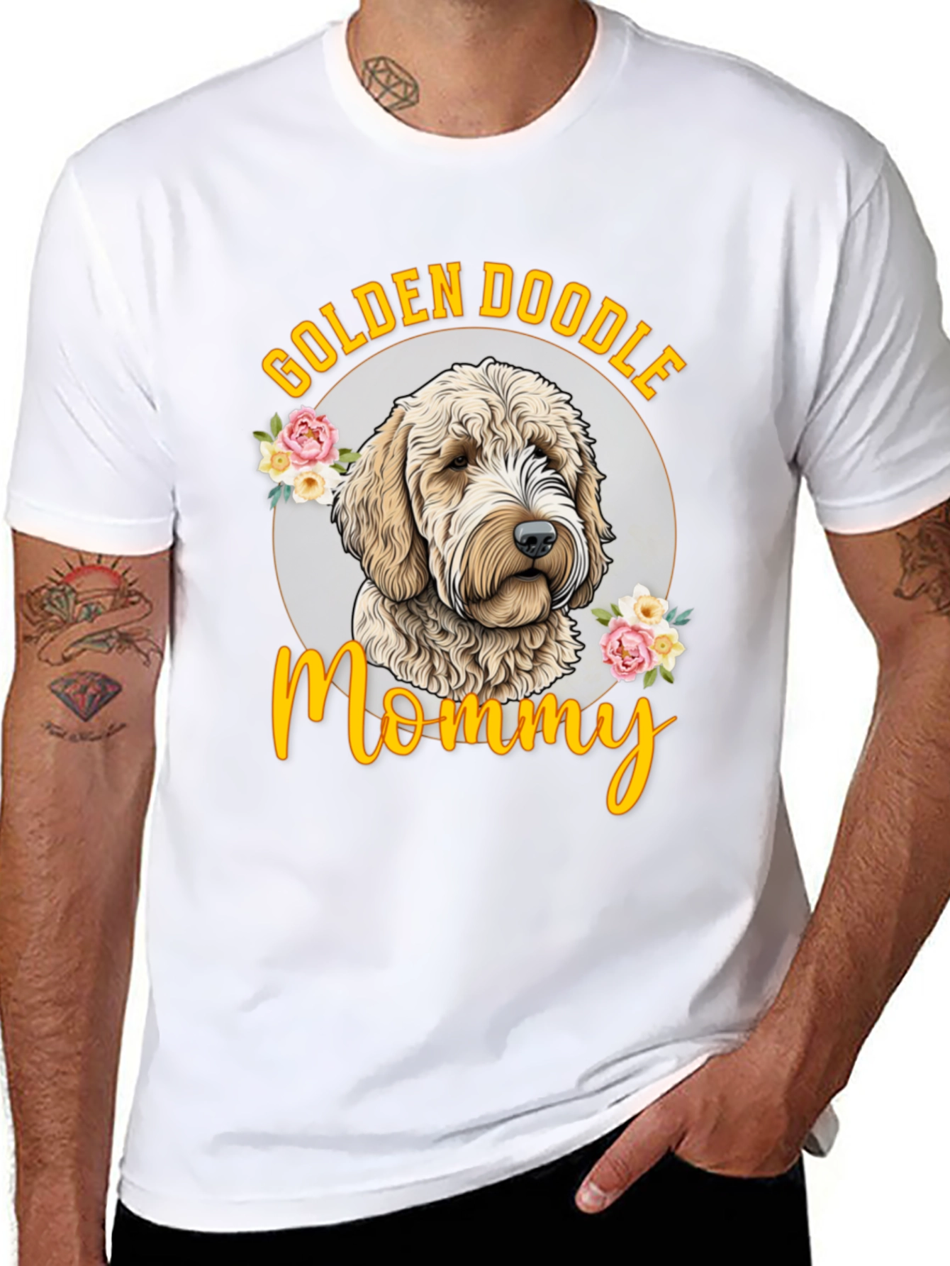 Golden Doodle Mommy Graphic T-Shirt