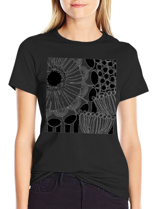 Abstract Art Graphic Tee - Modern Black T-Shirt