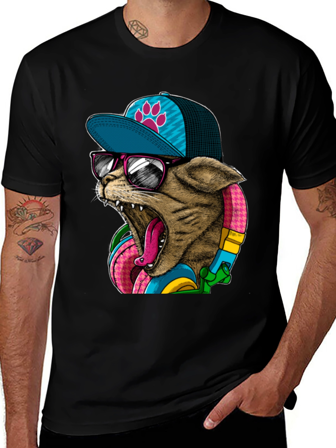 Cool Cat Graphic Tee - Stylish & Unique
