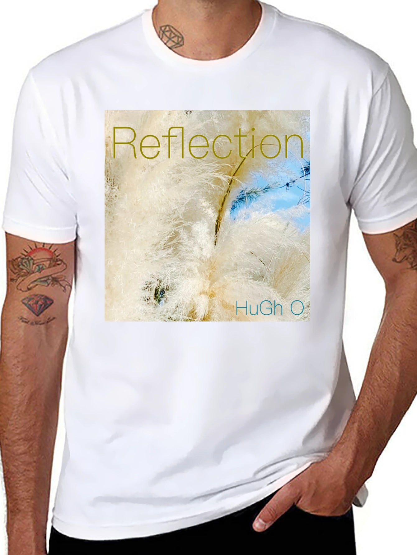 Reflection Graphic Tee - Modern Casual Comfort