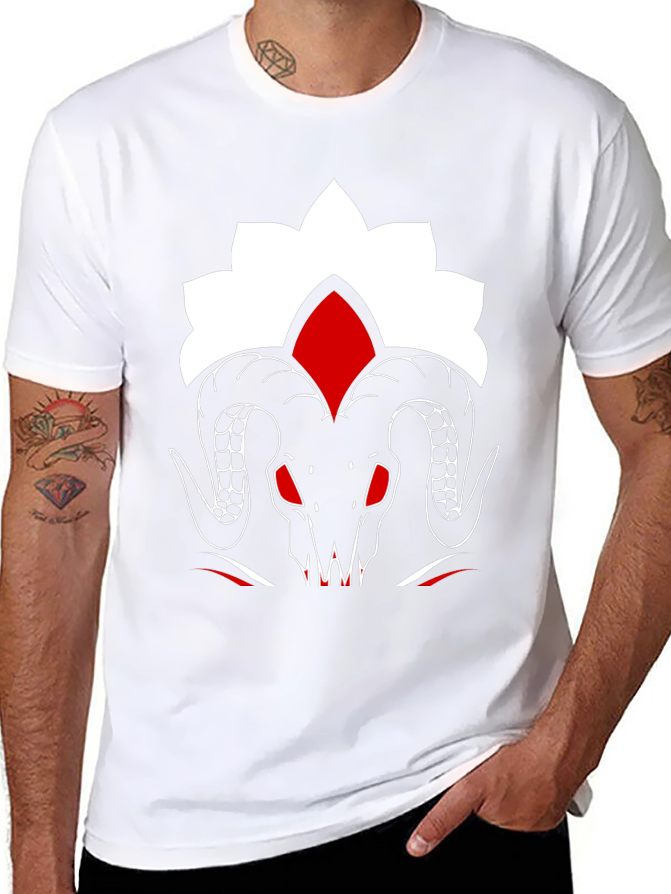 Ram Skull Graphic Tee - Stylish Black T-Shirt