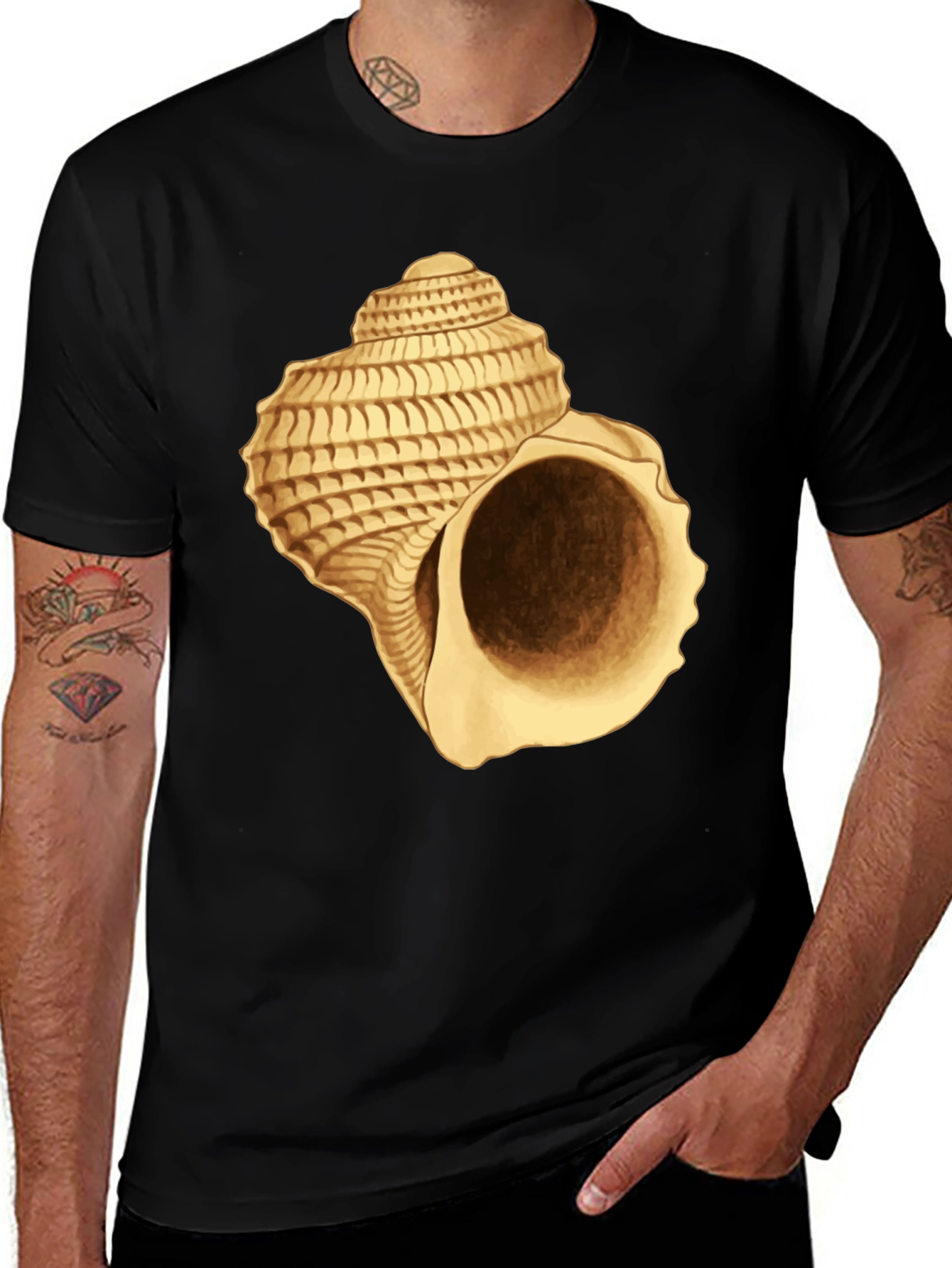 Nautical Shell Graphic Tee - Stylish Comfort