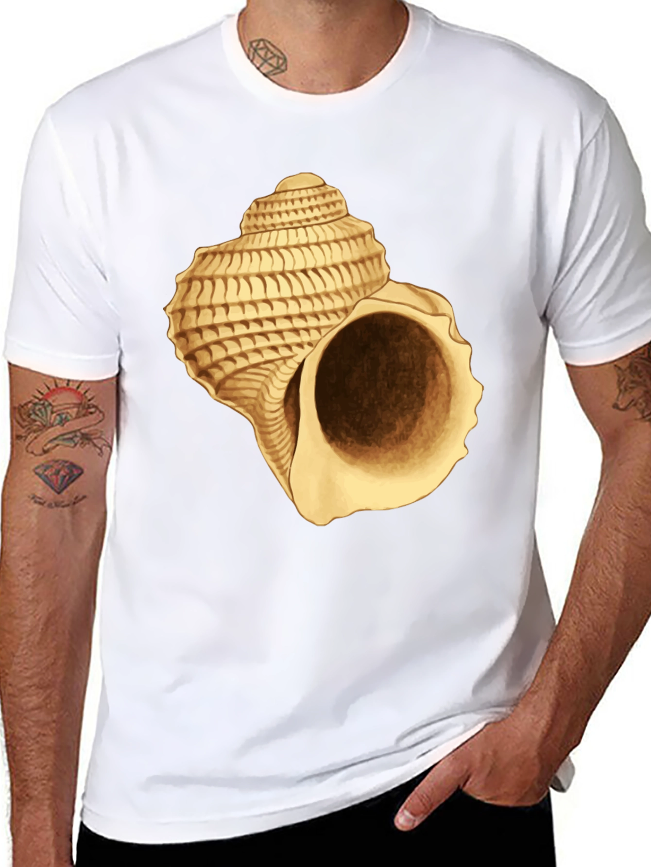 Nautical Shell Graphic Tee - Stylish Comfort