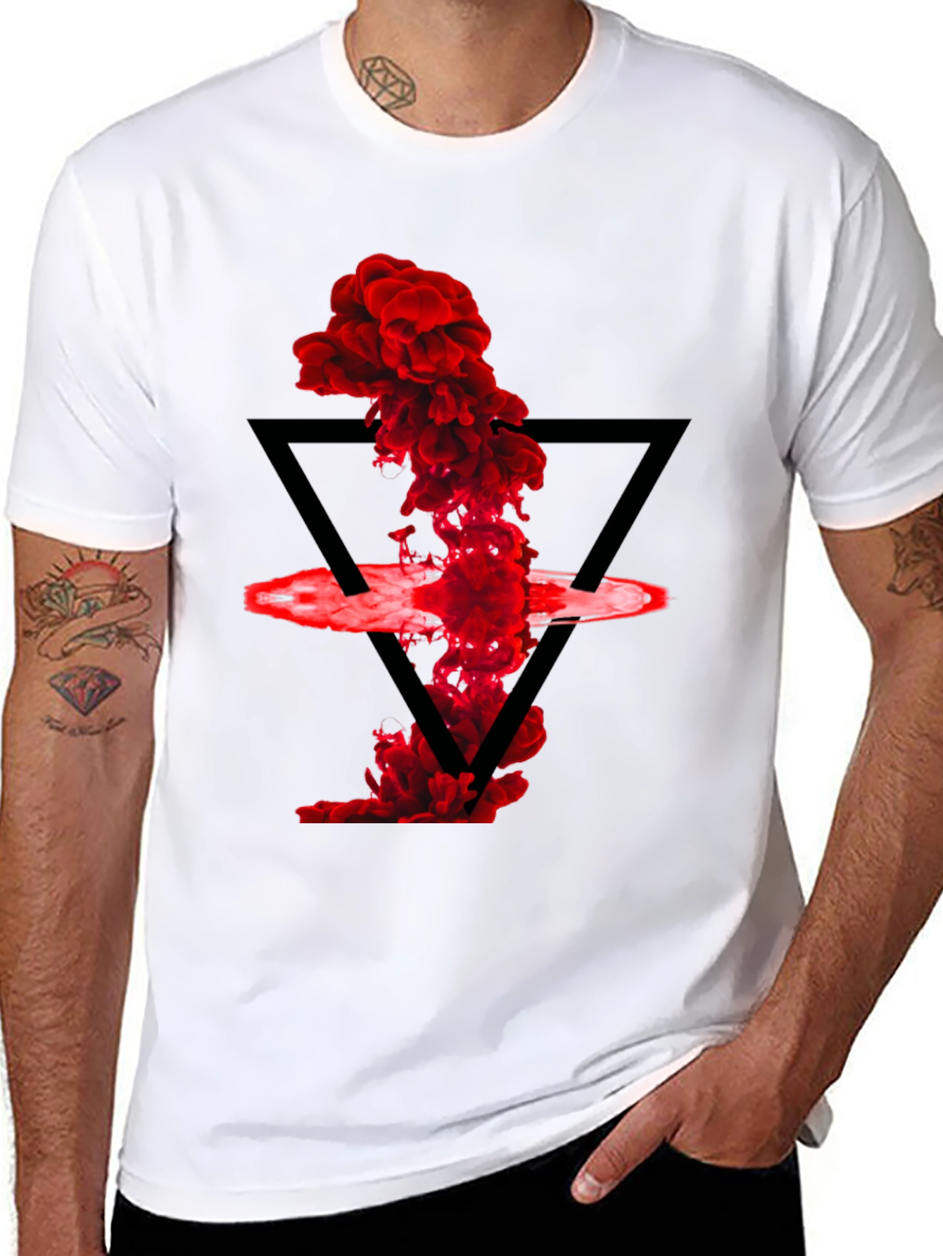 Abstract Red Smoke Triangle Graphic T-Shirt