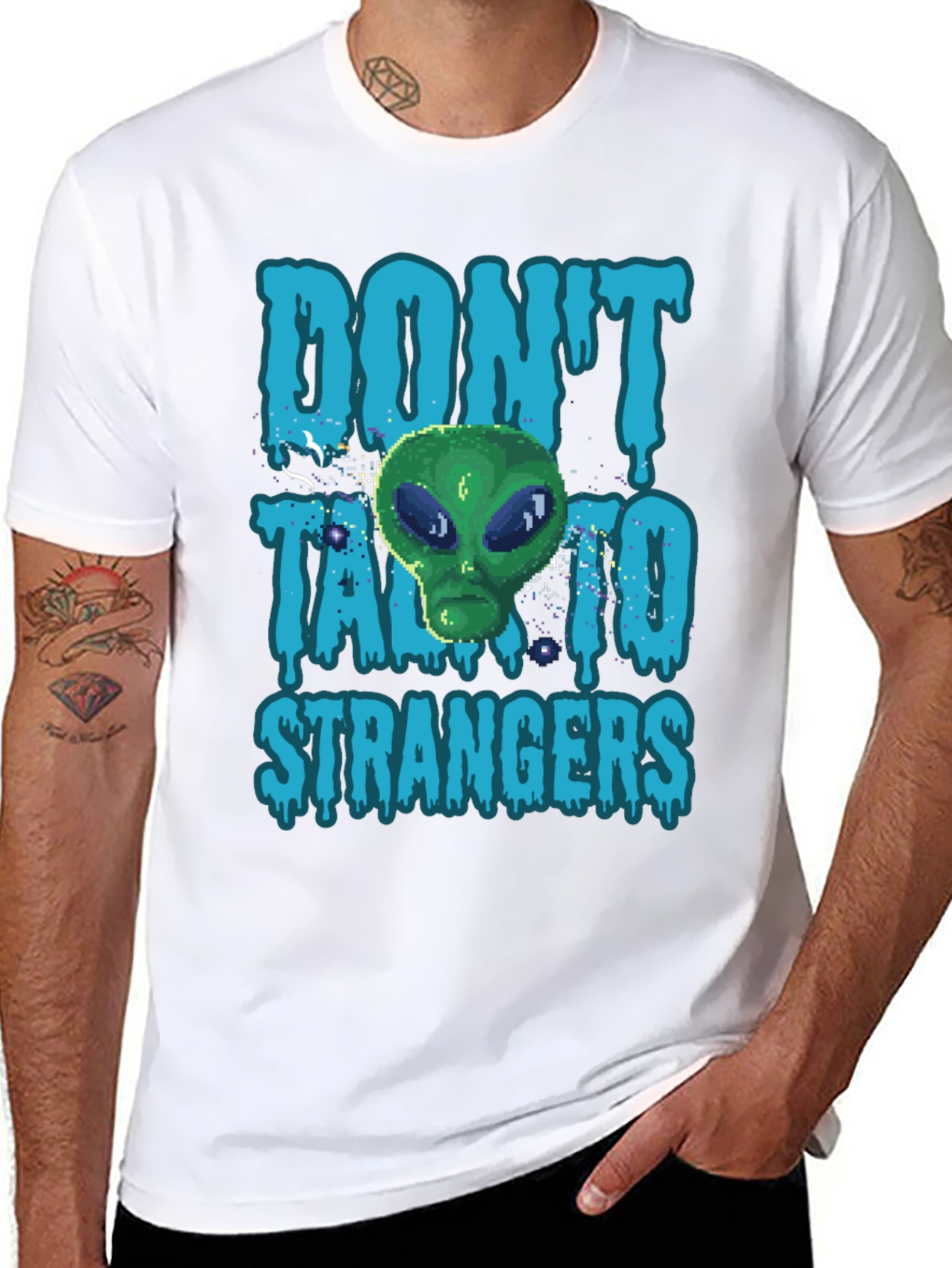 Dont Talk to Strangers Alien T-Shirt