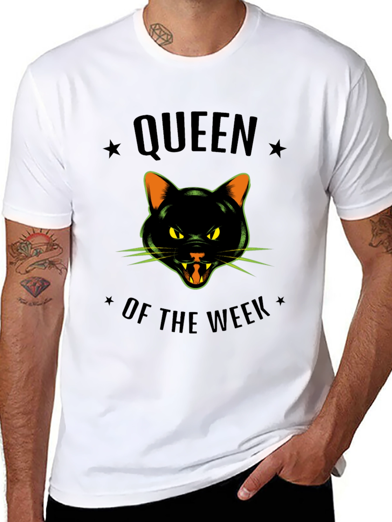 Queen of the Week Black Cat Graphic T-Shirt