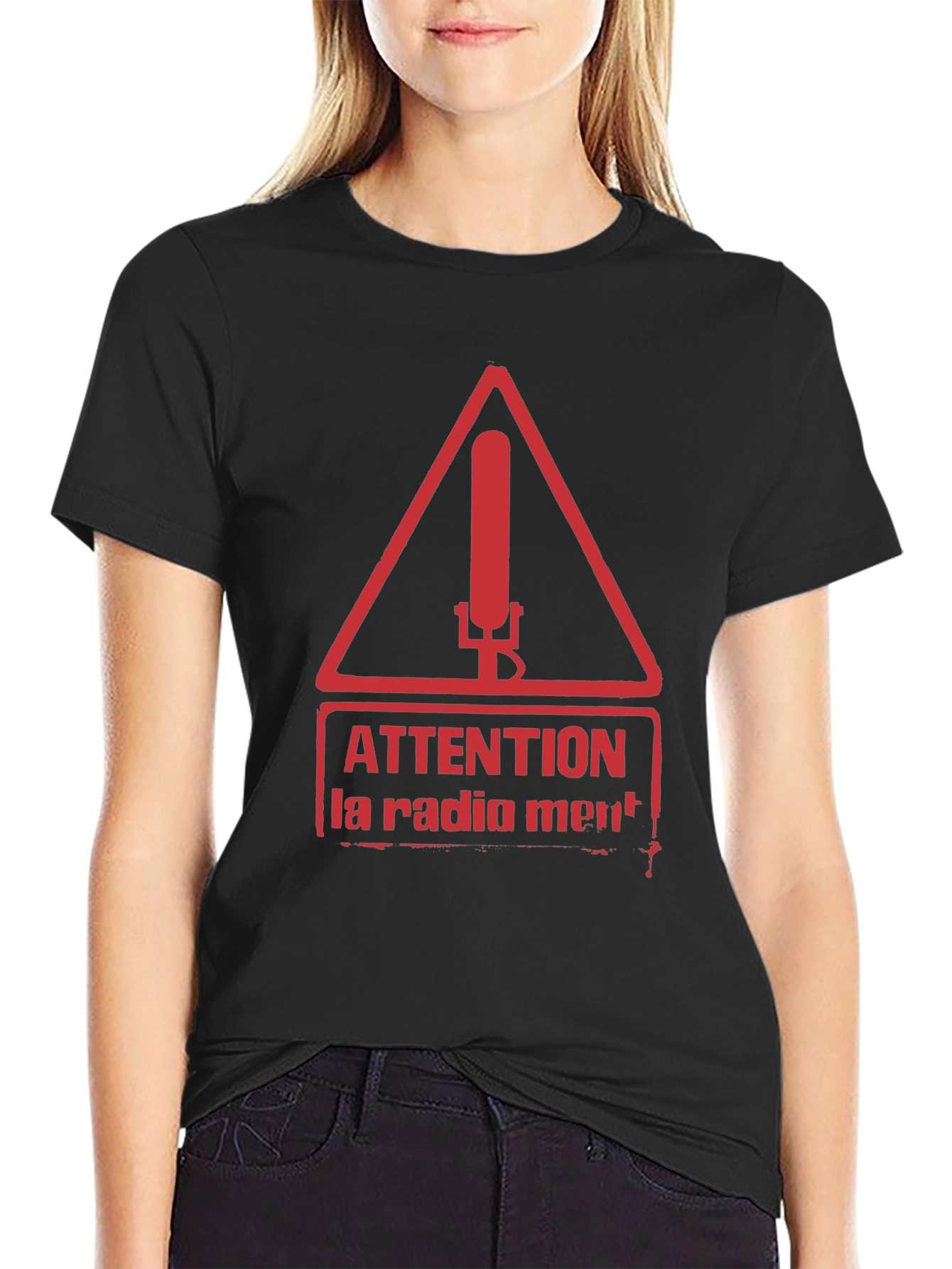 Attention La Radio Ment T-Shirt Black
