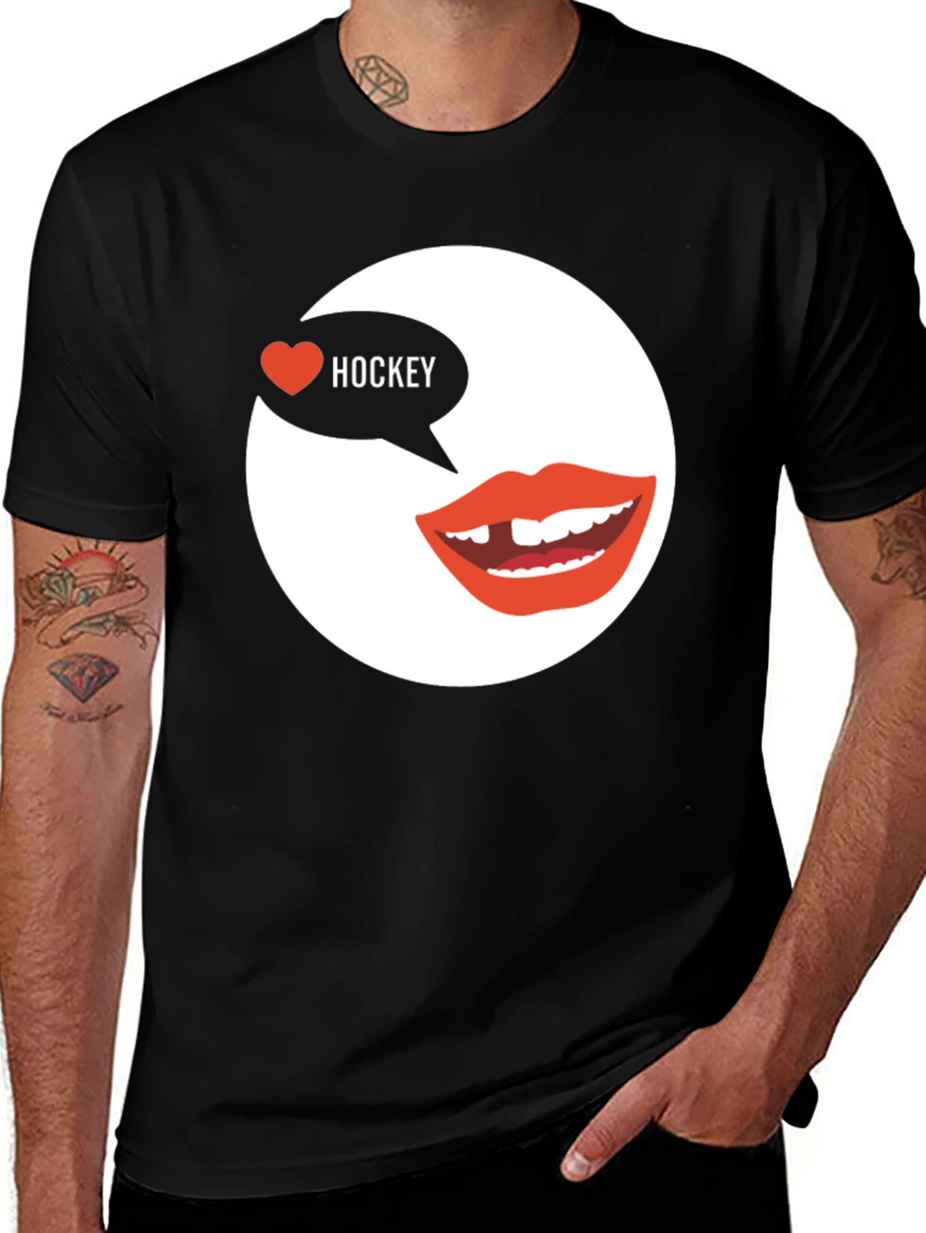 Hockey Love Graphic Tee - Black