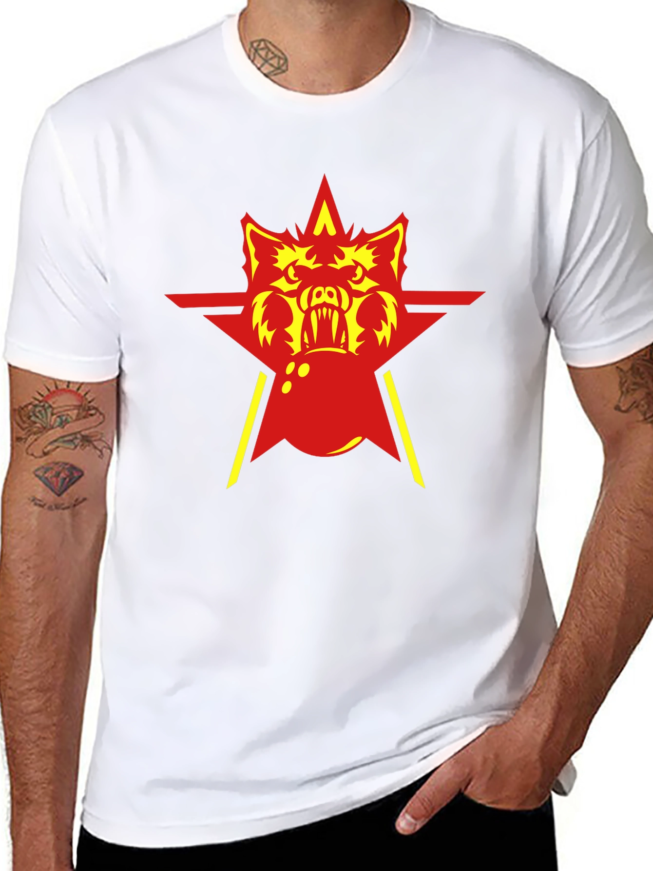 Red Star Wolf Graphic Black T-Shirt