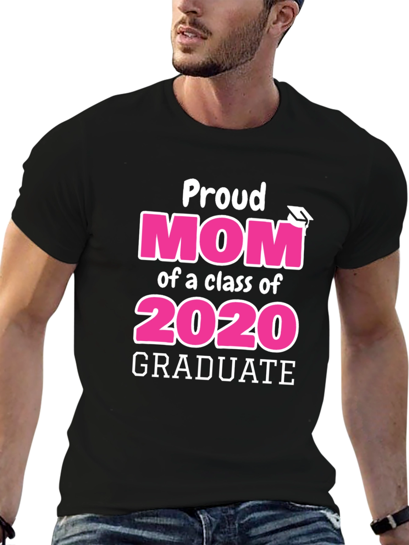 Proud Mom Class of 2020 Graduate Graphic T-Shirt