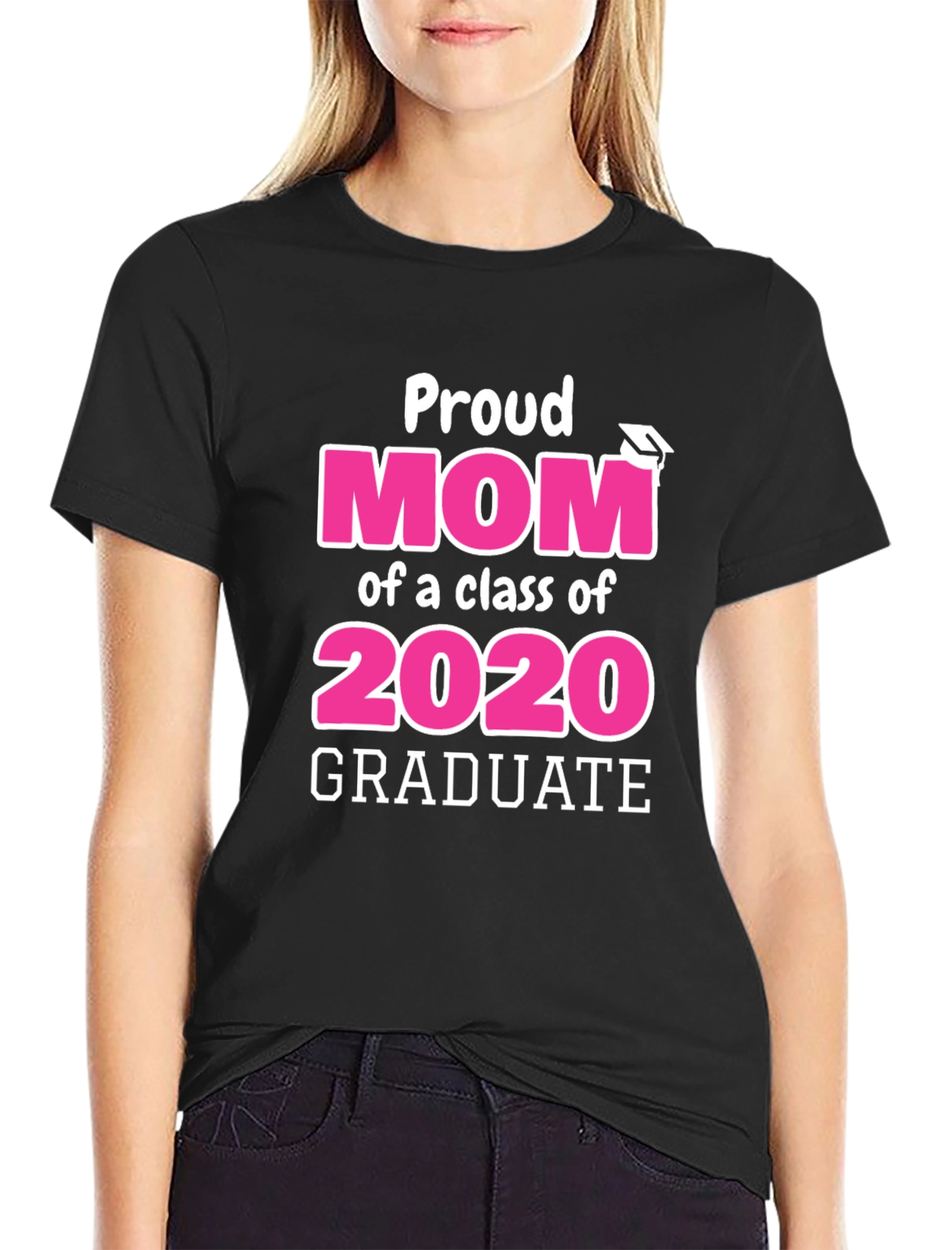 Proud Mom Class of 2020 Graduate Graphic T-Shirt