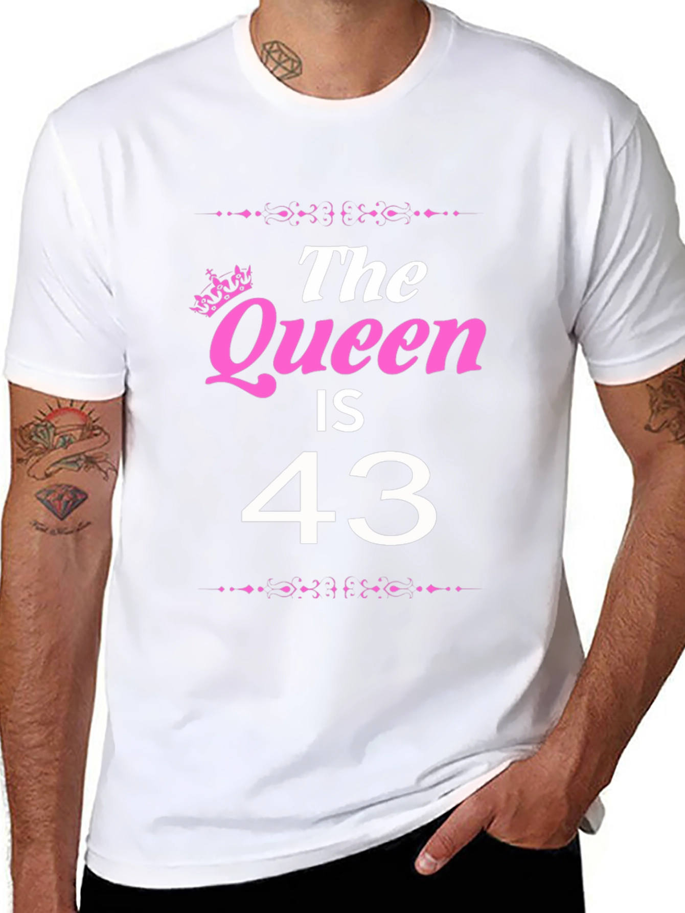 The Queen is 43 - Birthday T-Shirt
