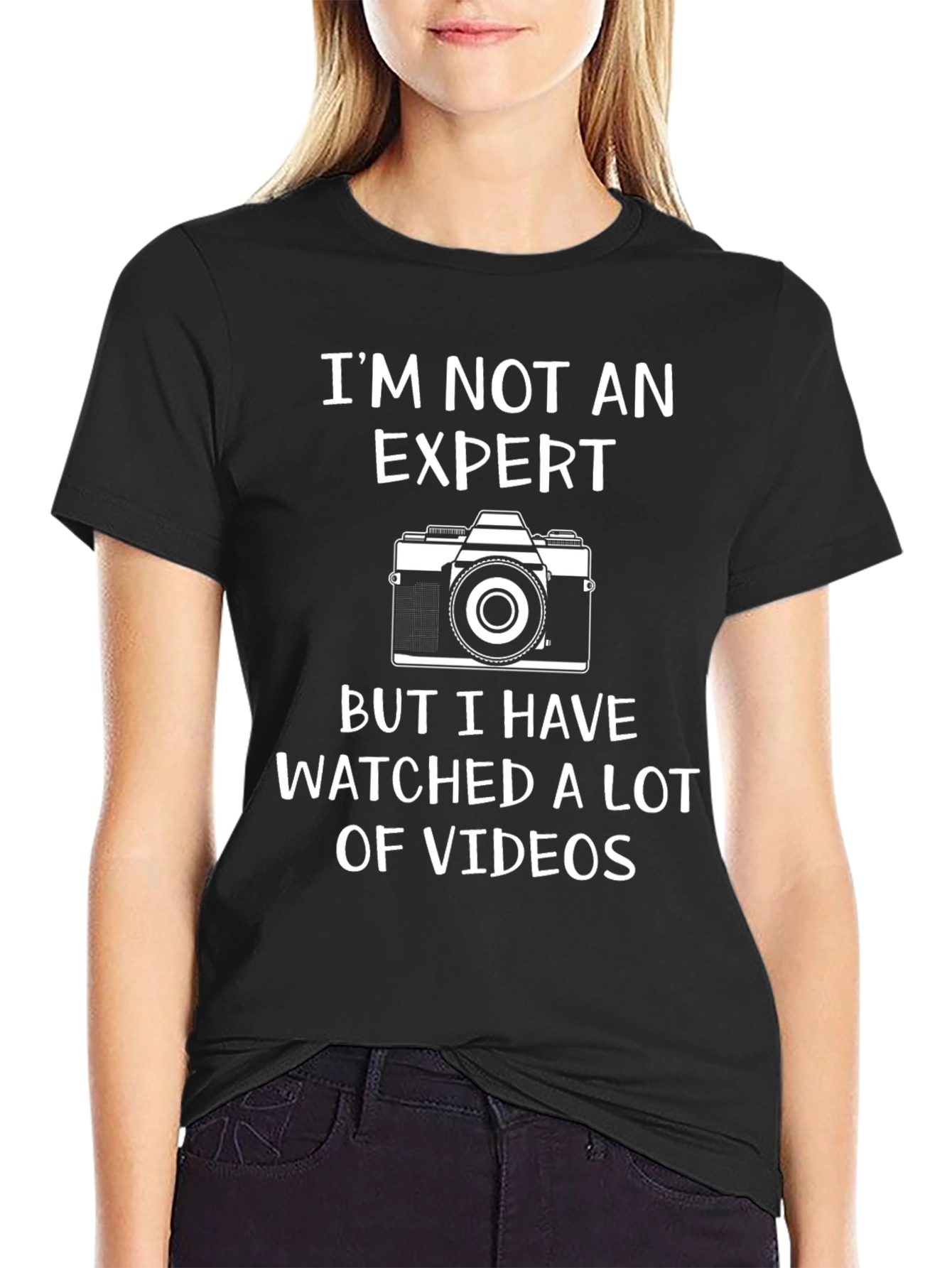 Im Not An Expert Photographer T-Shirt