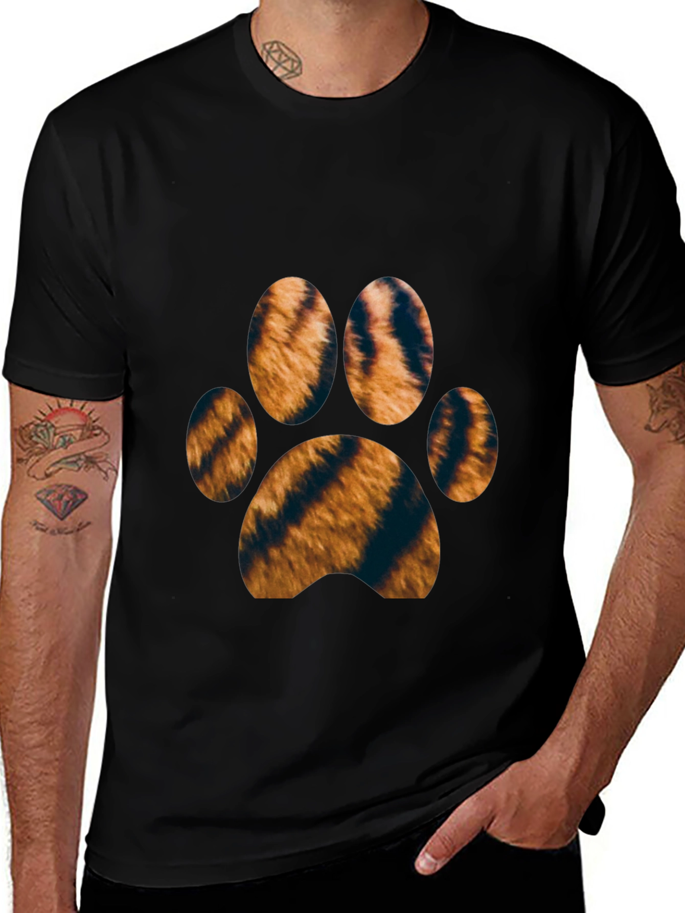 Tiger Paw Print T-Shirt - Black