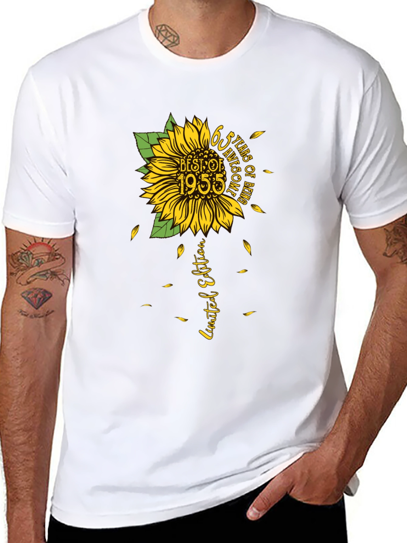 65 Years Awesome Sunflower Graphic T-Shirt