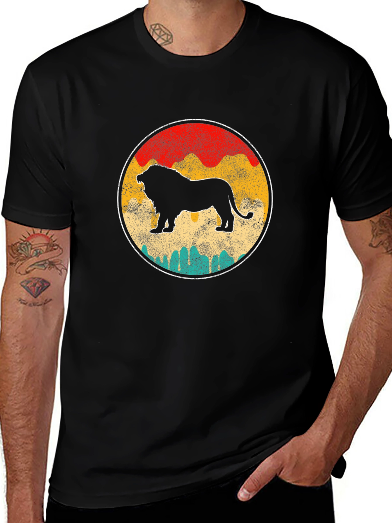 Retro Lion Graphic Tee - Black Crewneck T-Shirt