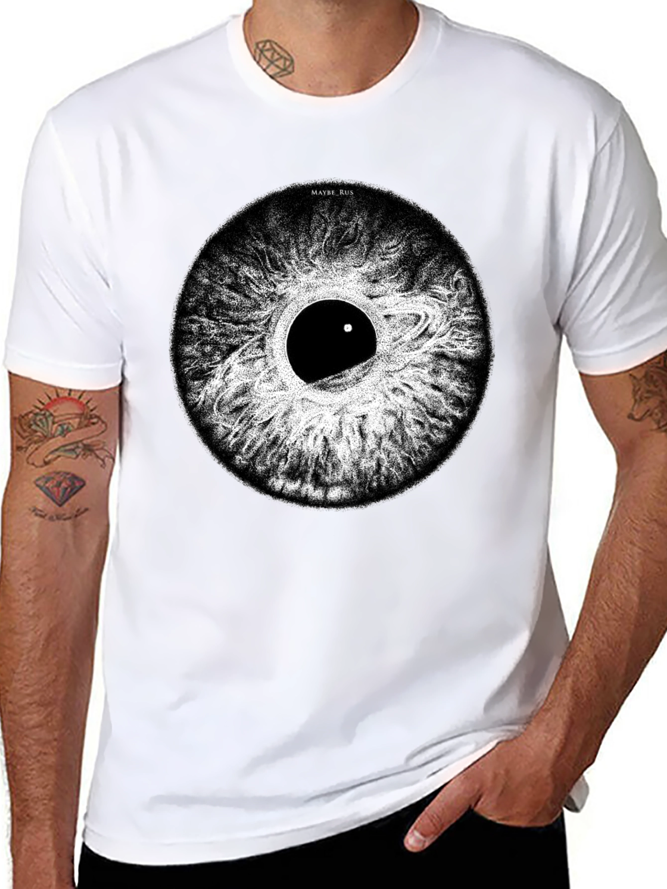 Eye Graphic T-Shirt - Unique Saturn Design