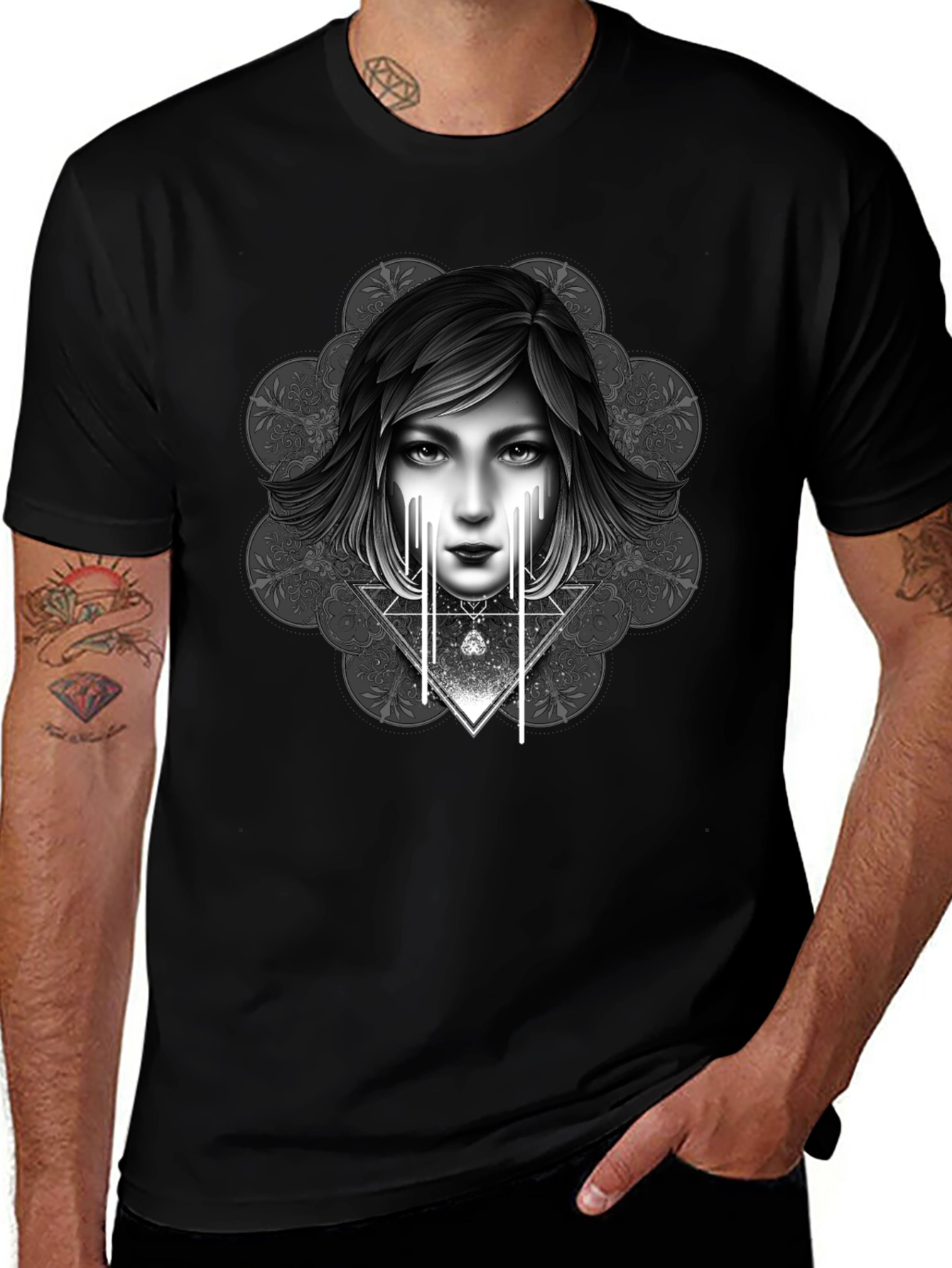Artistic Graphic Print Tee - Modern Style