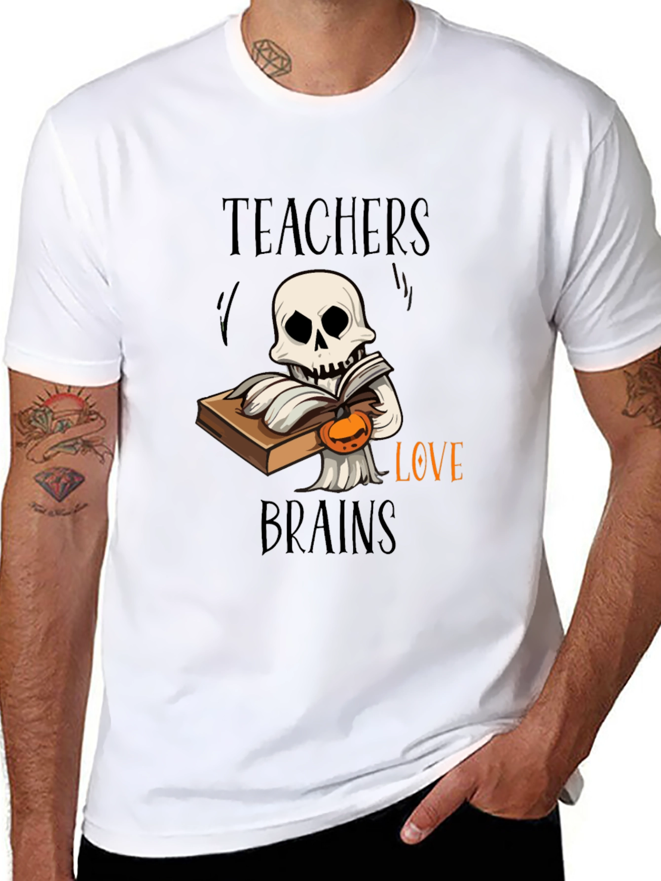 Teachers Love Brains Halloween T-Shirt