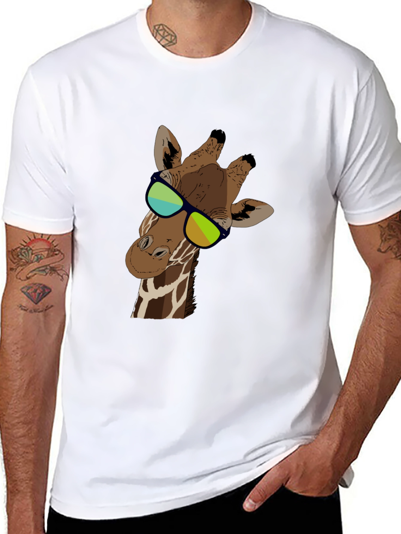 Cool Giraffe T-Shirt - Stylish Animal Graphic Tee