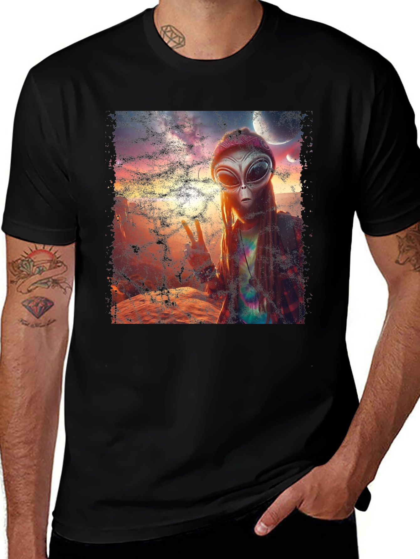 Alien Peace T-Shirt - Black Crew Neck Tee