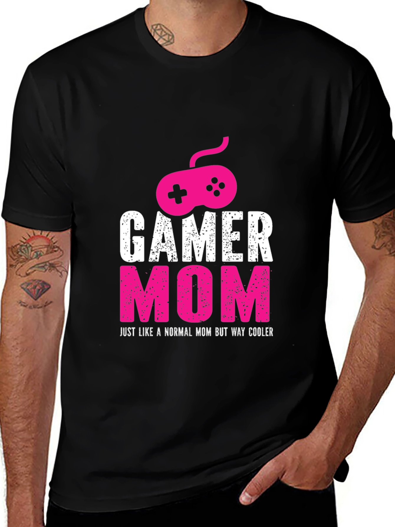 Gamer Mom Graphic T-Shirt - Fun Cool Design