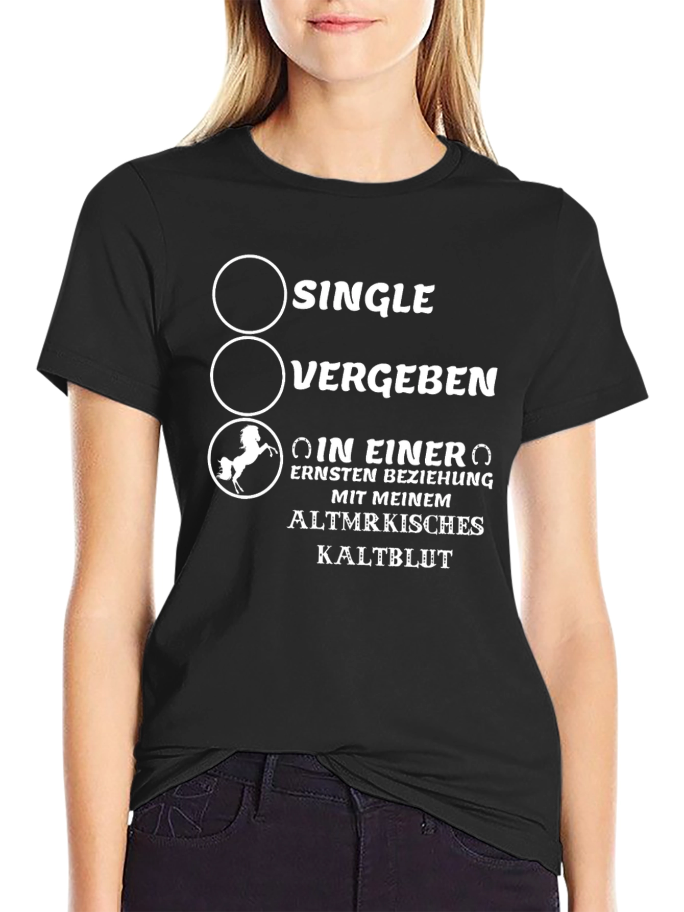 Single? Vergeben? Horse Lover T-Shirt Black