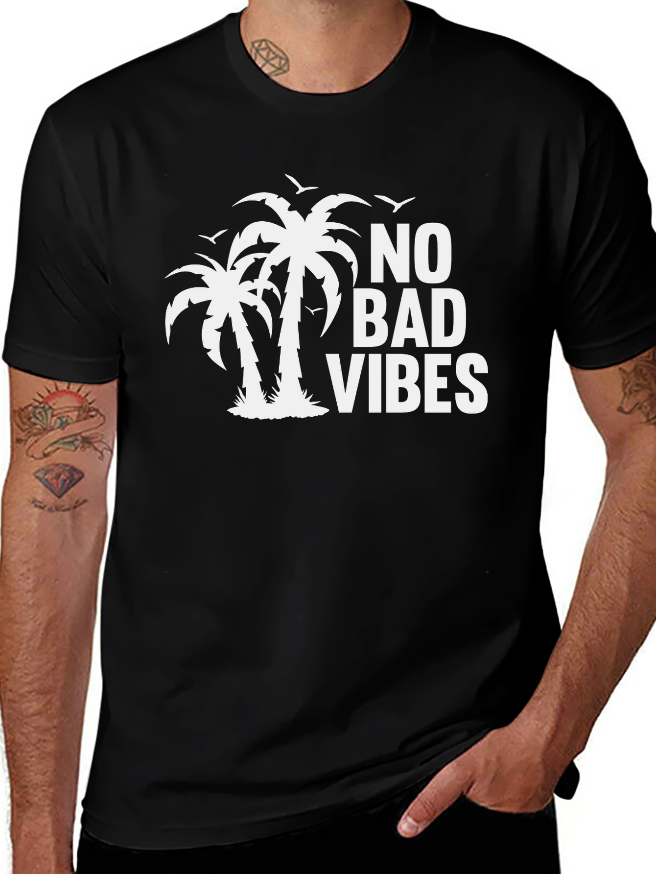 No Bad Vibes Palm Tree Graphic Tee