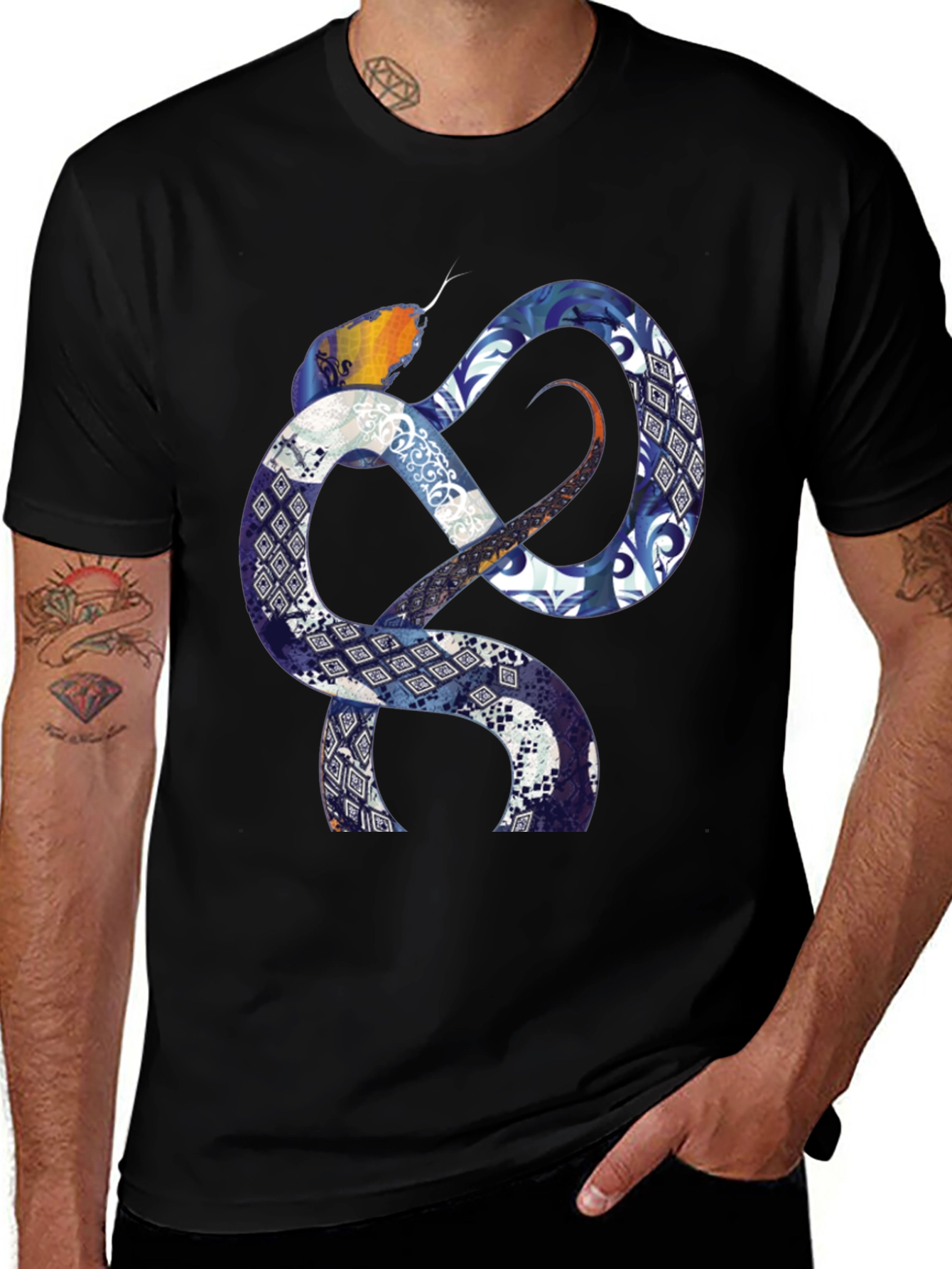 Serpentine Pattern Graphic T-Shirt - Bold Statement Tee