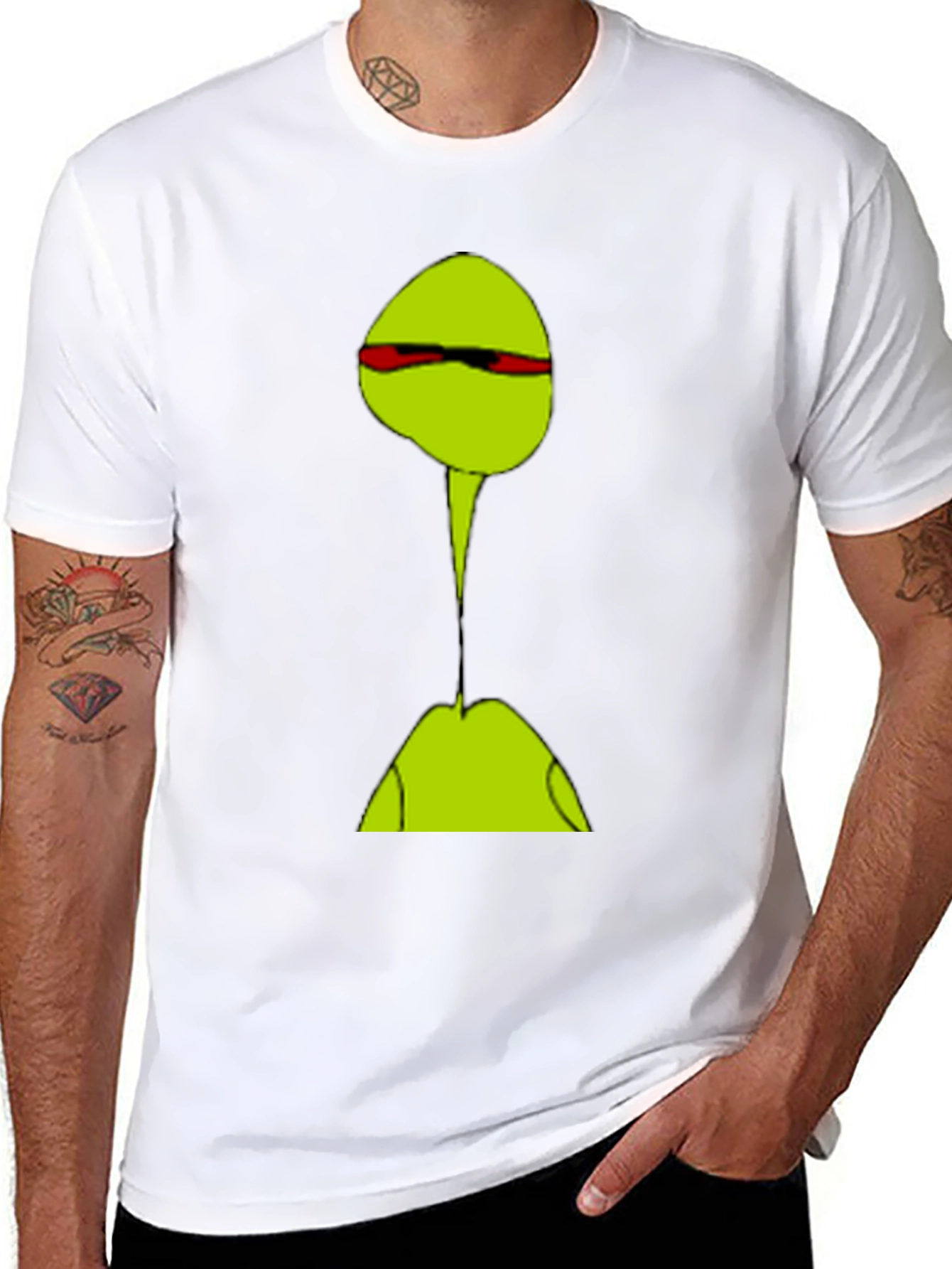 Abstract Green Character T-Shirt - Casual Black Tee