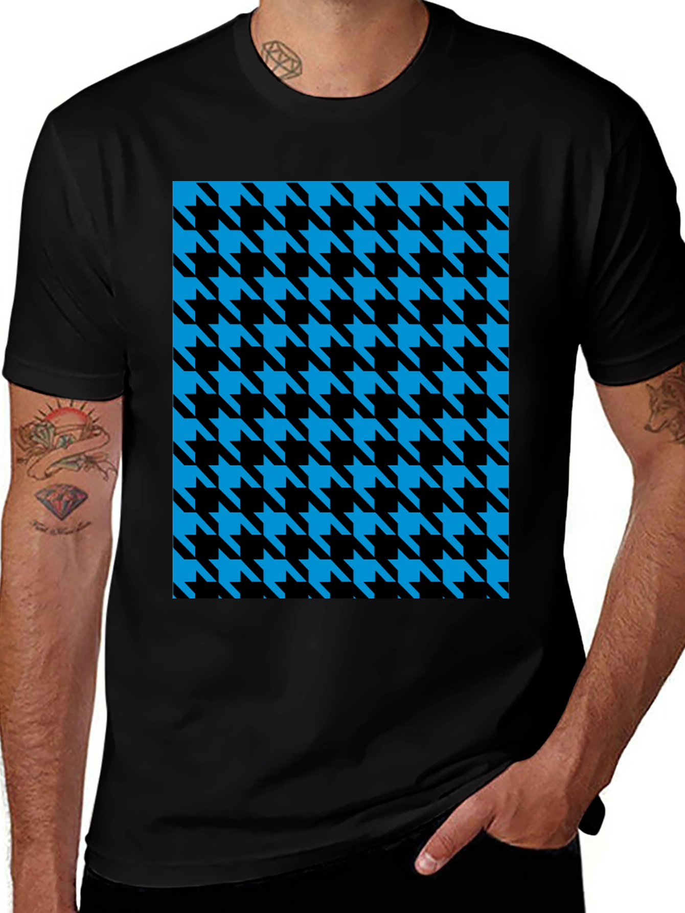 Houndstooth Patterned Black T-Shirt
