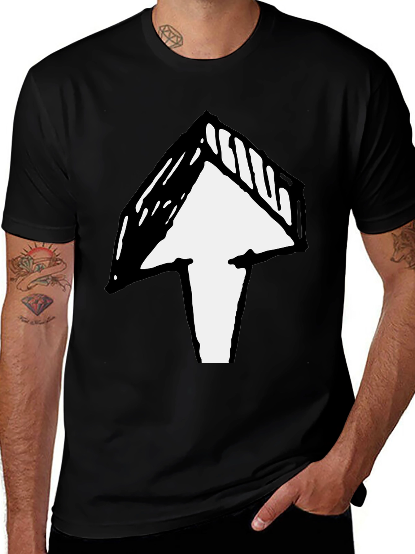 Arrow Graphic Black T-Shirt