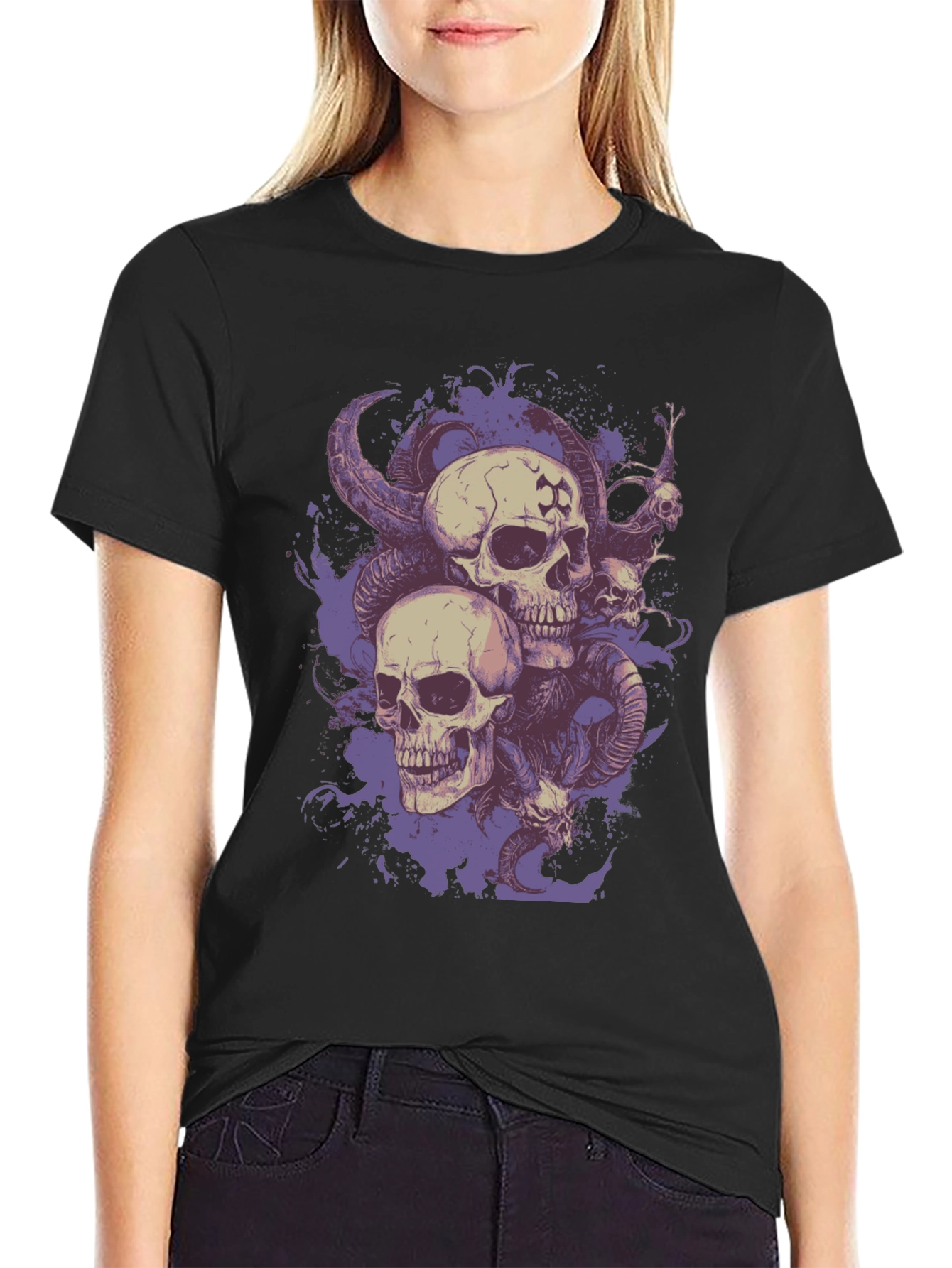 Skull & Horns Graphic T-Shirt - Dark Aesthetic