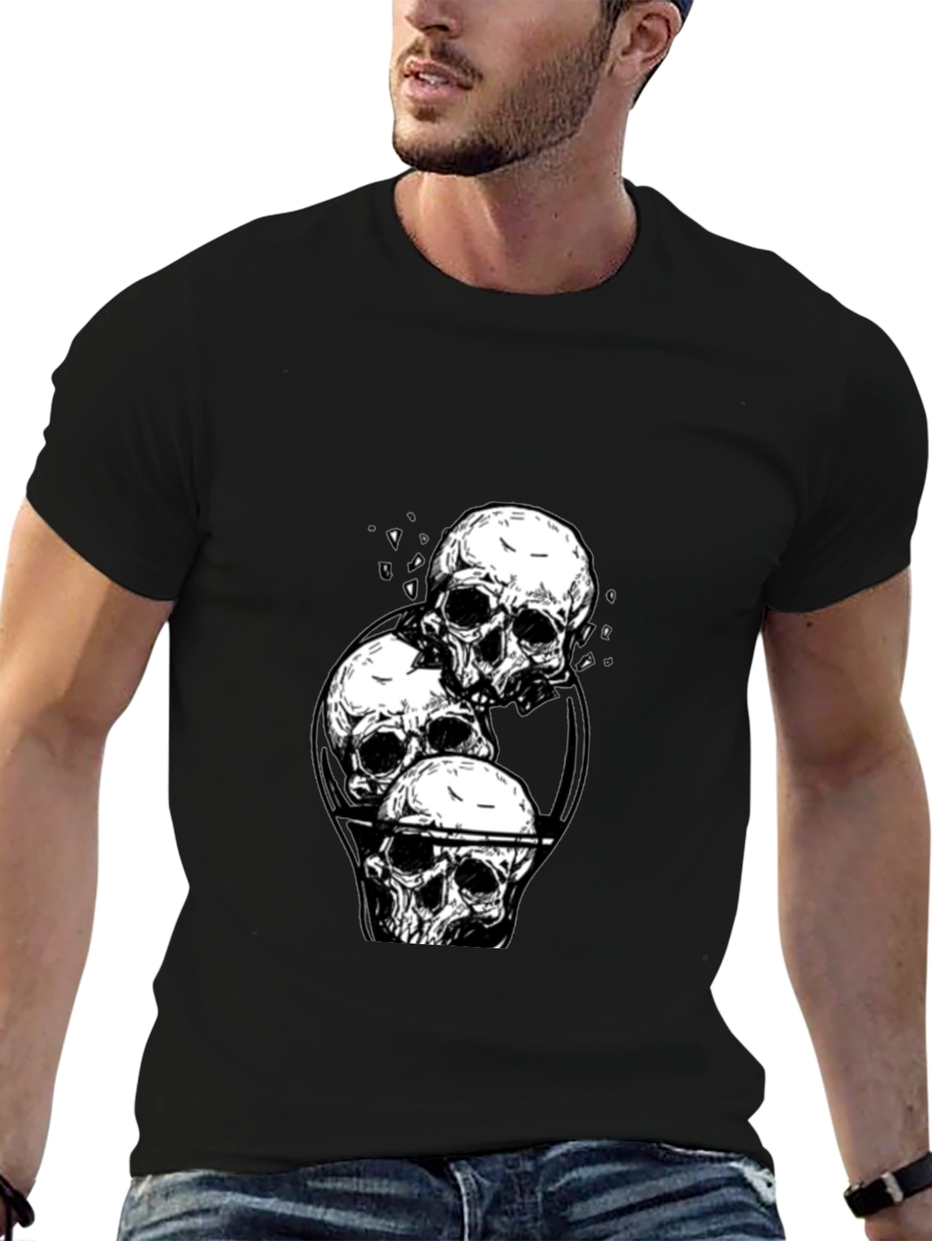 Skull Graphic Tee - Edgy Black T-Shirt